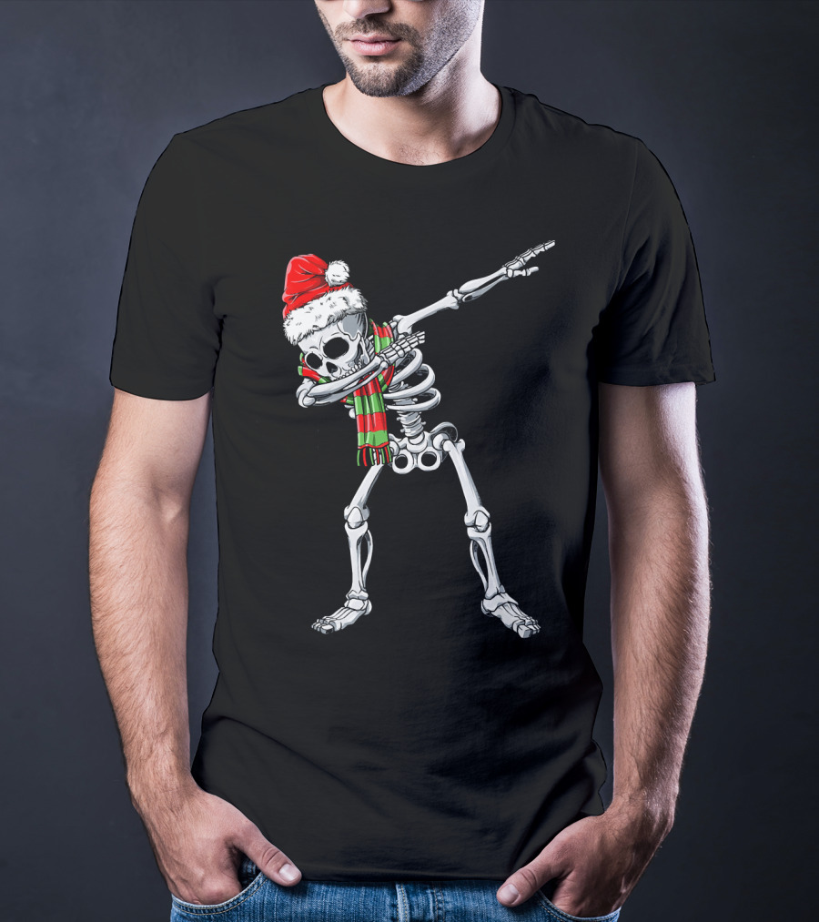 Dabbing Santa Skeleton Christmas Hat And Scarf T-Shirt