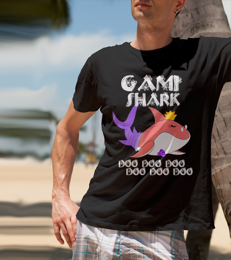 Gami Shark Doo Doo Doo Cute Crowned Shark With Purple Fins T-Shirt