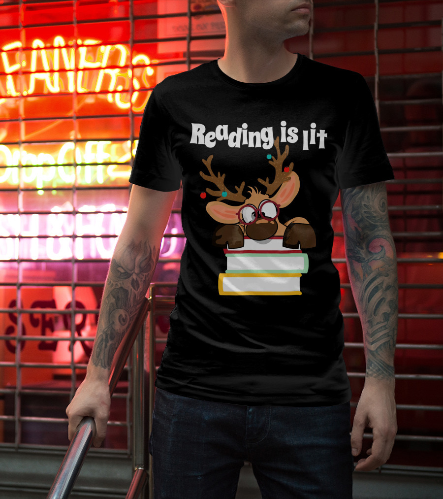 Reading Is Lit Reindeer With Books And Glasses T-Shirt