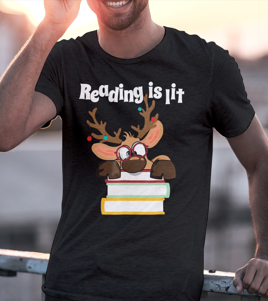 Reading Is Lit Reindeer With Books And Glasses T-Shirt