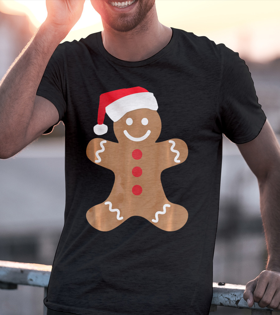 Gingerbread Man With Santa Hat Christmas T-Shirt