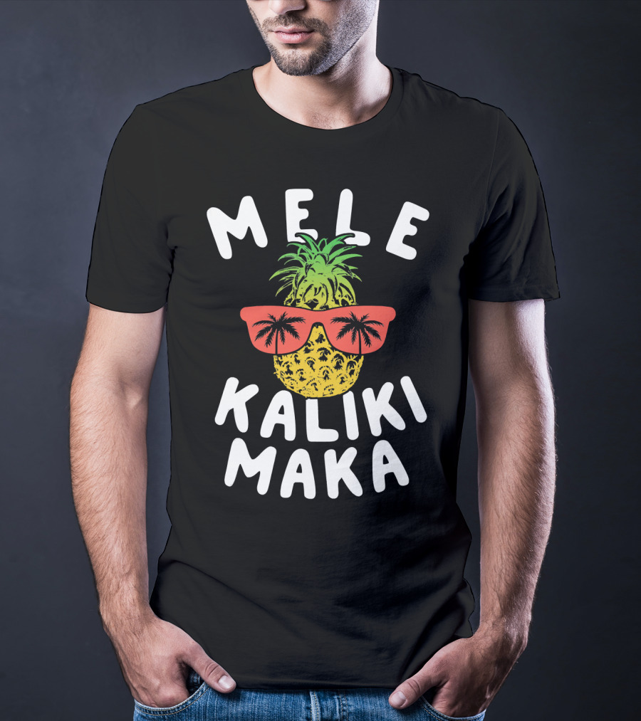 Mele Kalikimaka Pineapple With Sunglasses And Palm Trees T-Shirt