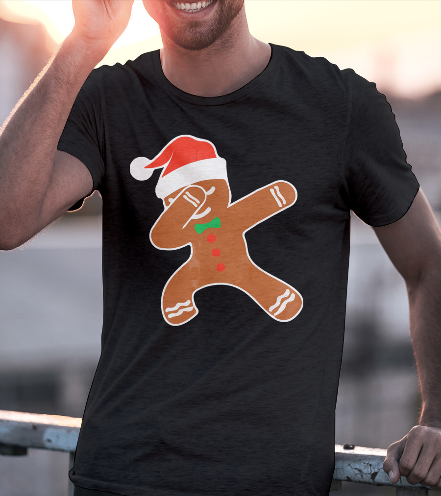Funny Dabbing Gingerbread With Santa Hat T-Shirt