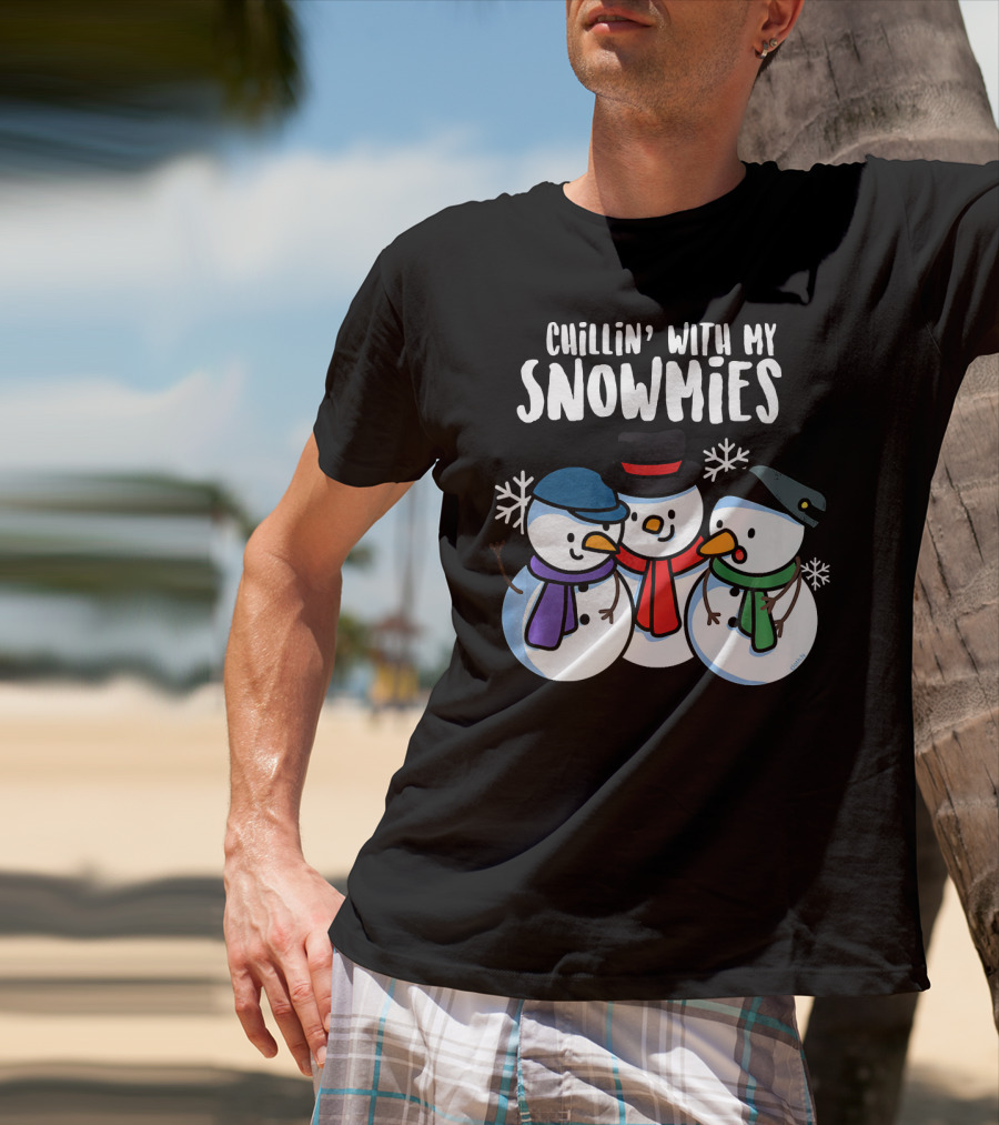 Chillin' With My Snowmies Snowmen In Winter Hats And Scarves T-Shirt