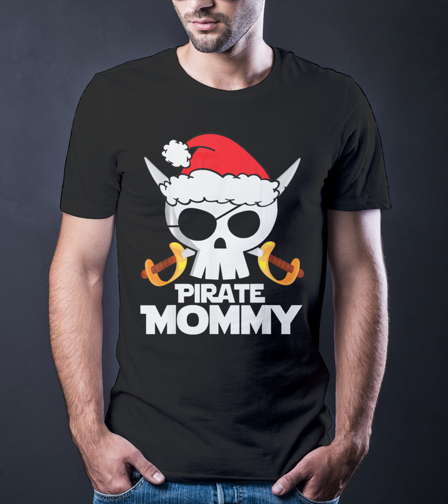Funny Santa Claus Pirate Mommy Skull With Santa Hat And Swords T-Shirt