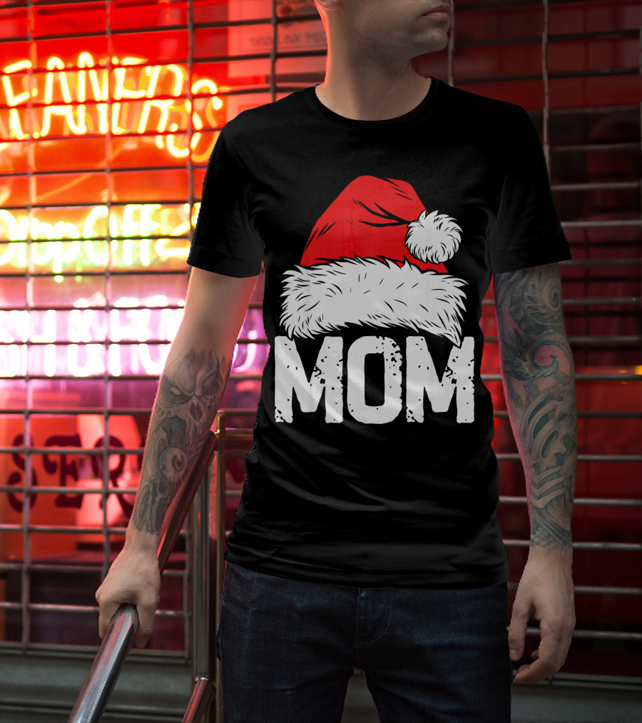 Mom Christmas Santa Hat Family Match T-Shirt