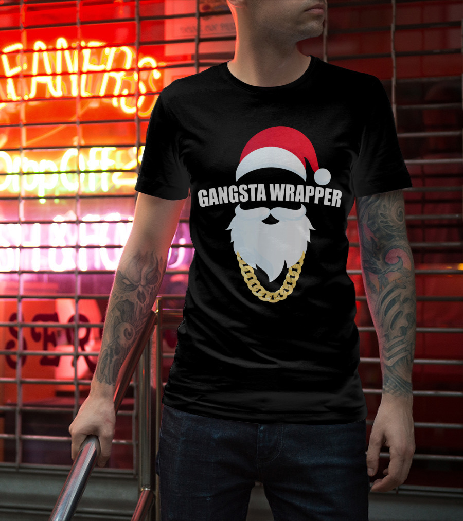 Gangsta Wrapper Santa With Gold Chain Beard And Hat T-Shirt