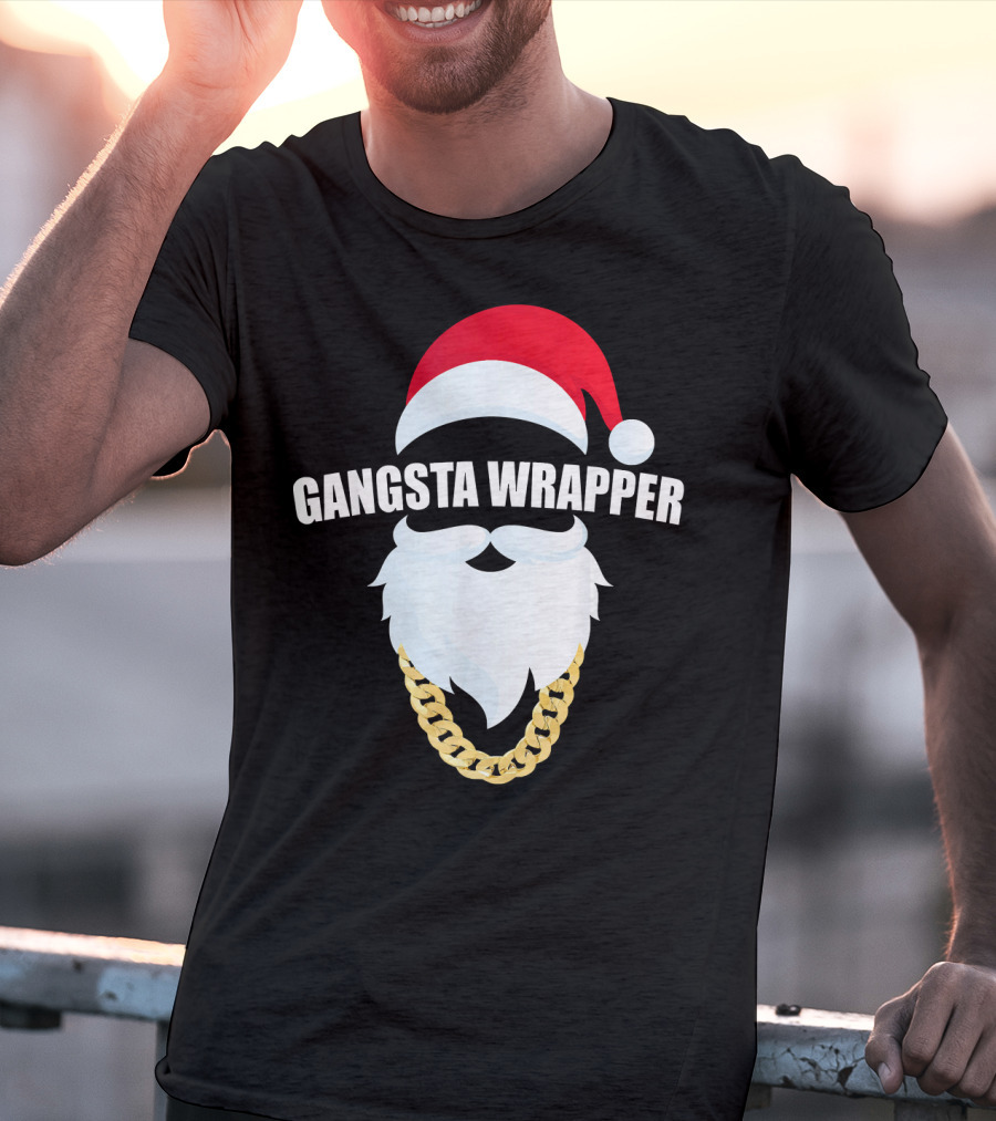 Gangsta Wrapper Santa With Gold Chain Beard And Hat T-Shirt