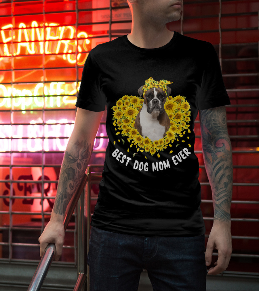 Best Dog Mom Ever Boxer Surrounded By Sunflowers T-Shirt