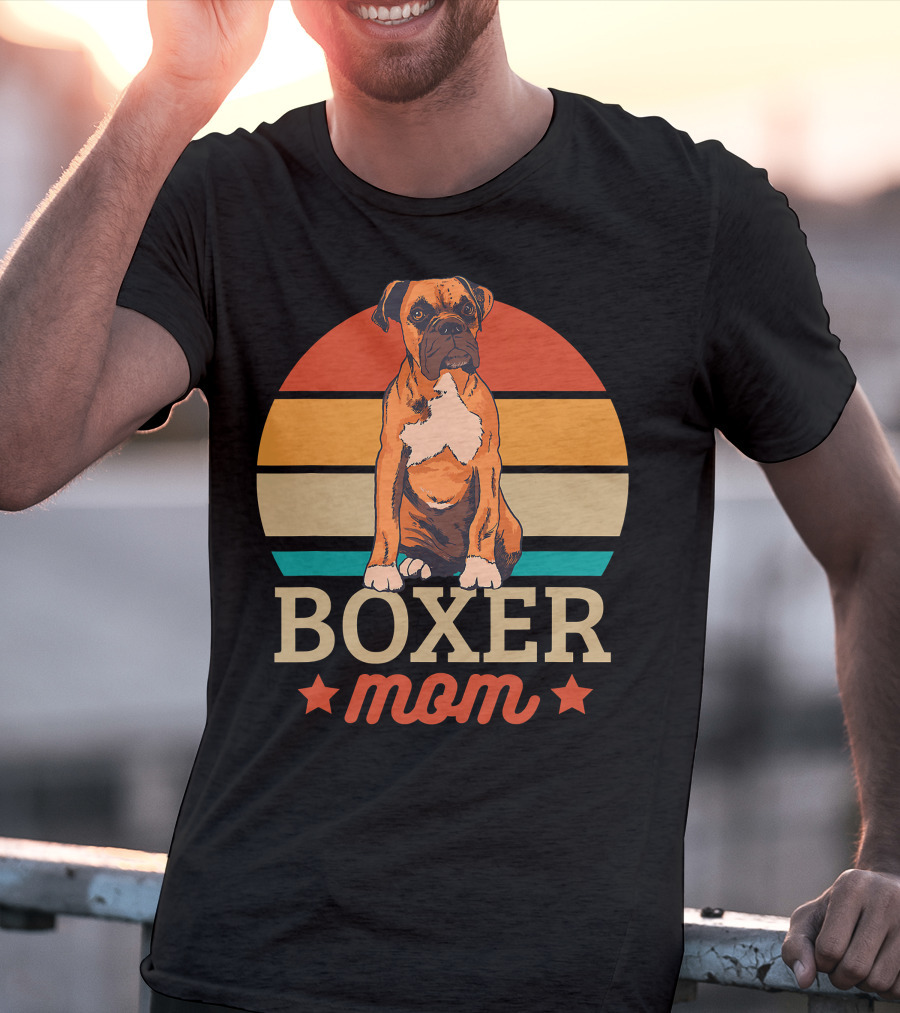 Boxer Mom Retro Sunset Pooch Love T-Shirt