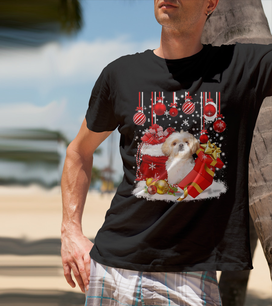 Shih Tzu Christmas Holiday Decorations With Dog And Festive Snow Ornaments T-Shirt