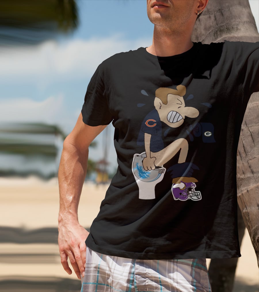 Chicago Bears Fan Humor Rival Teams Toilet Cartoon T-Shirt
