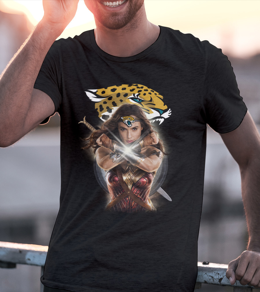 Jacksonville Jaguars Wonder Woman Crossed Gauntlets Jaguar T-Shirt